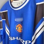 FIVE-SLEEVE-MANCHESTER-BECKHAM-JERSEY