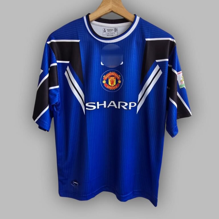 FIVE SLEEVE MANCHESTER BECKHAM JERSEY (3)
