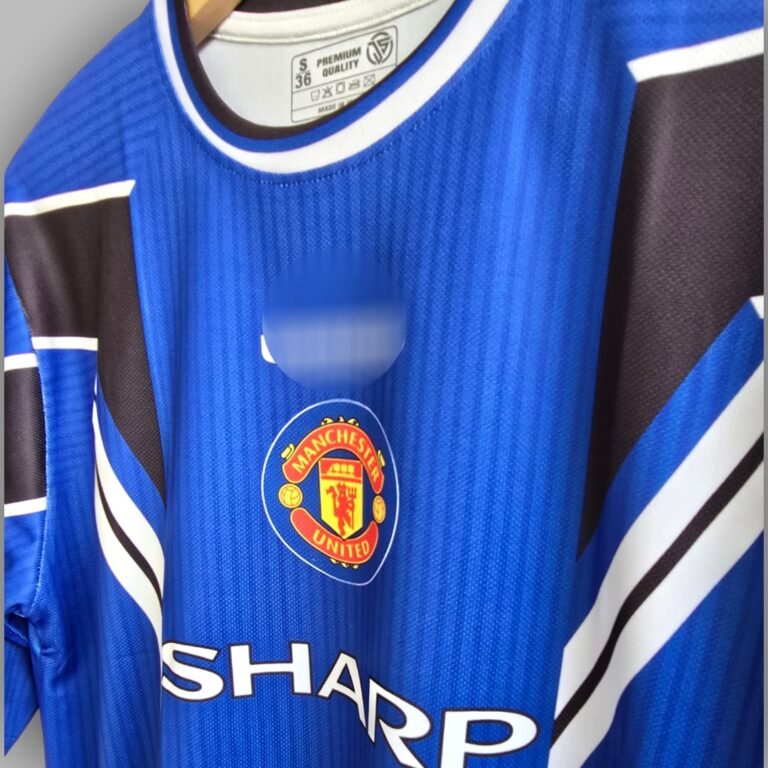 FIVE-SLEEVE-MANCHESTER-BECKHAM-JERSEY
